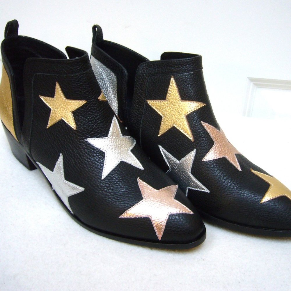 New LuLuRoe Laura Leather Star Ankle Boots Limited Edition